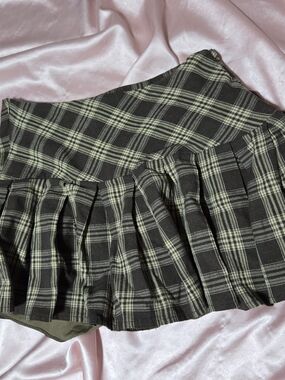 Plaid Pleated Mini Skort in Brown and Cream